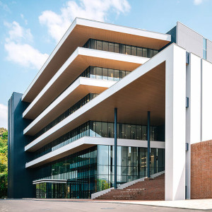 比治山大学短期大学部