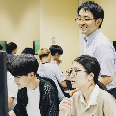 熊本電子ビジネス専門学校