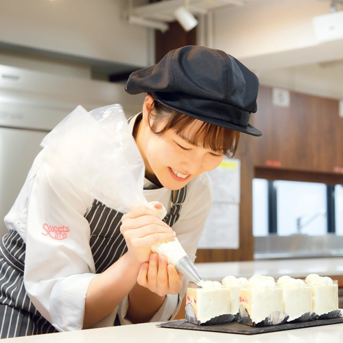 横浜スイーツ＆カフェ専門学校2
