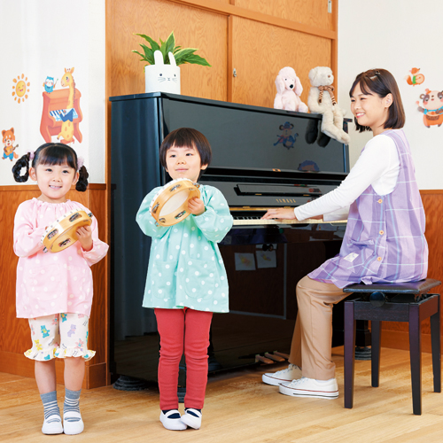 神戸元町こども専門学校