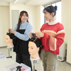 岩手理容美容専門学校