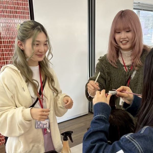 足利デザイン・ビューティ専門学校