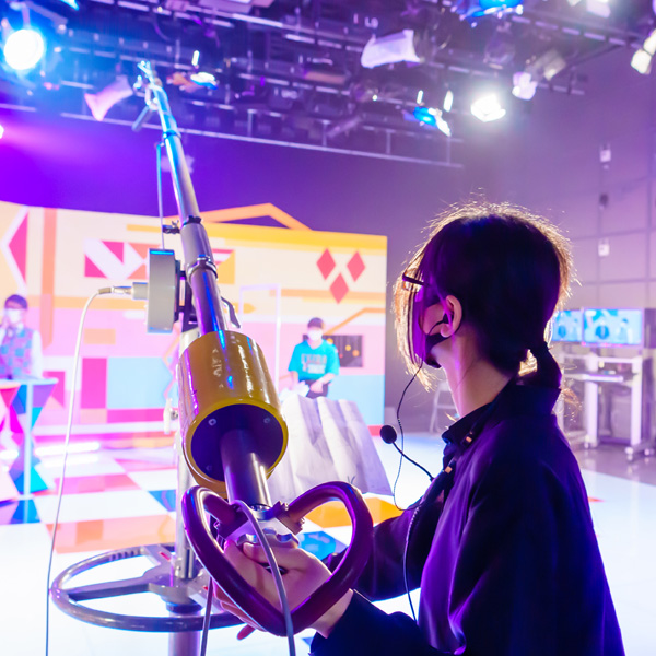 ☆テレビ音声体験 ［放送音響科］／東放学園専門学校