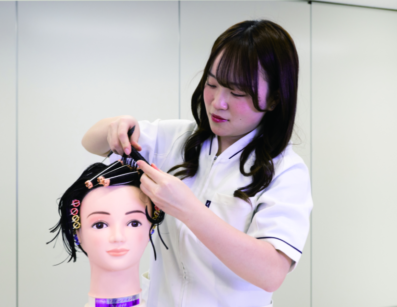 長野理容美容専門学校