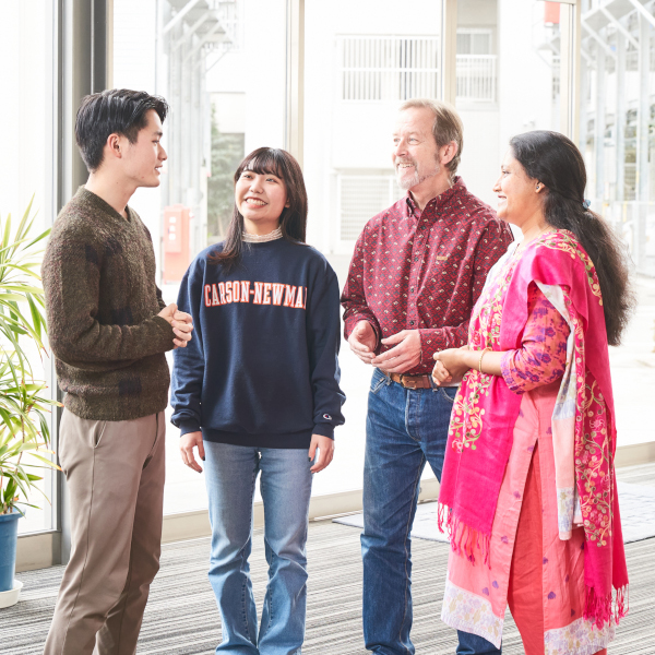 ＜マーケティングビジネス学科＞
英語とビジネスを学ぶ！／専門学校 岡山ビジネスカレッジ