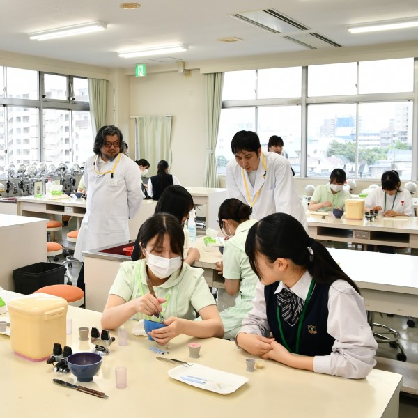 久留米歯科衛生専門学校