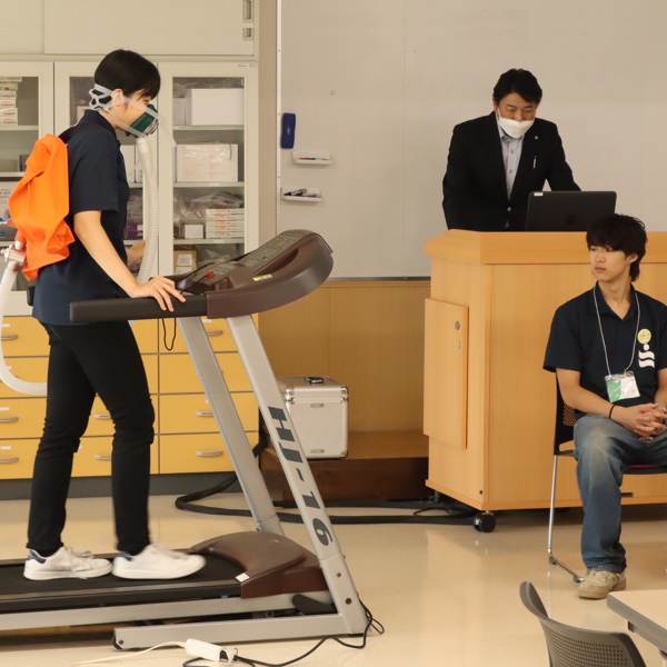 札幌保健医療大学