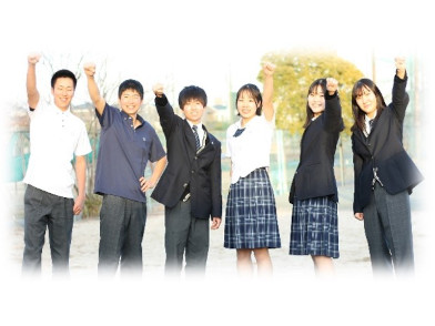 南陽高等学校の制服