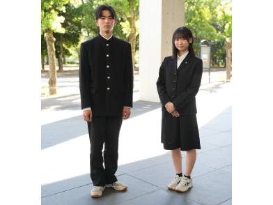 基町高等学校の制服