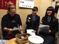 北海道 苫小牧総合経済高校 マーケティング部のみなさん2