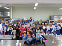 愛媛県　伊予農業高校　食品化学科のみなさん1