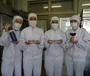 岐阜県　加茂農林高校　食品科学科のみなさん4