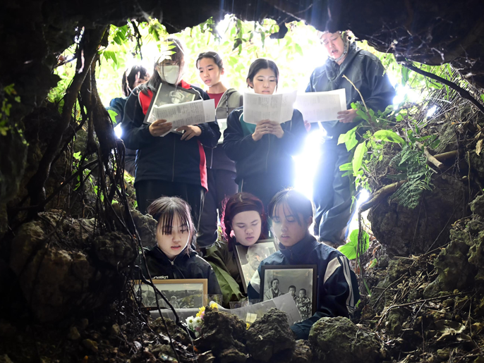 沖縄県　那覇高校　インターアクト部のみなさん5