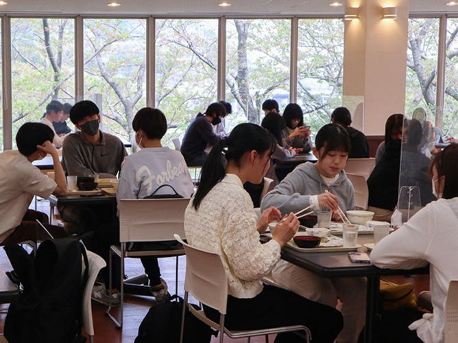 周南公立大学