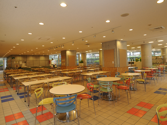 法政大学の学食