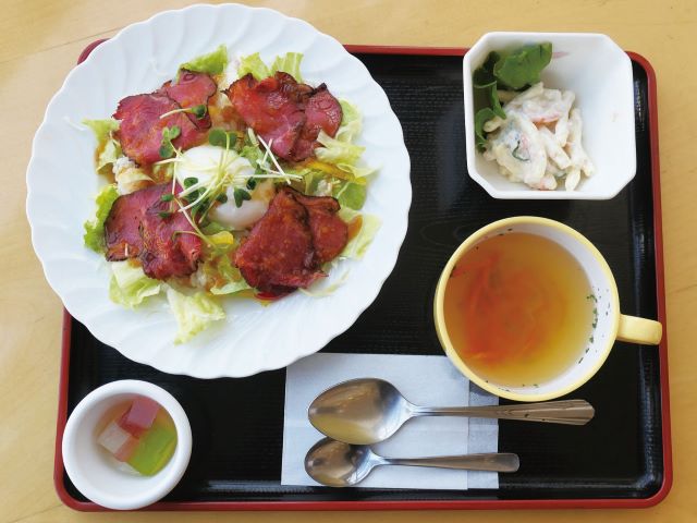 聖徳大学短期大学部の学食