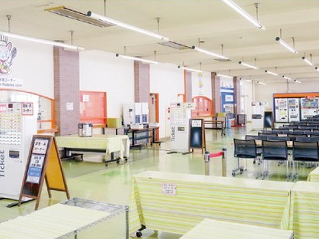 埼玉工業大学の学食