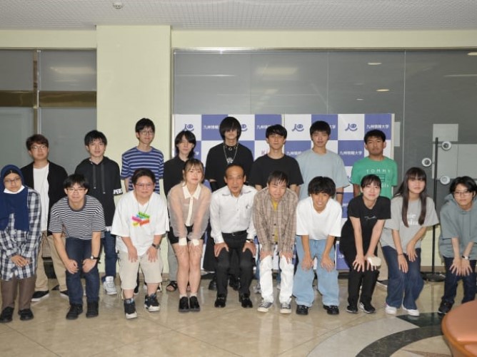 九州情報大学のcampusgallery