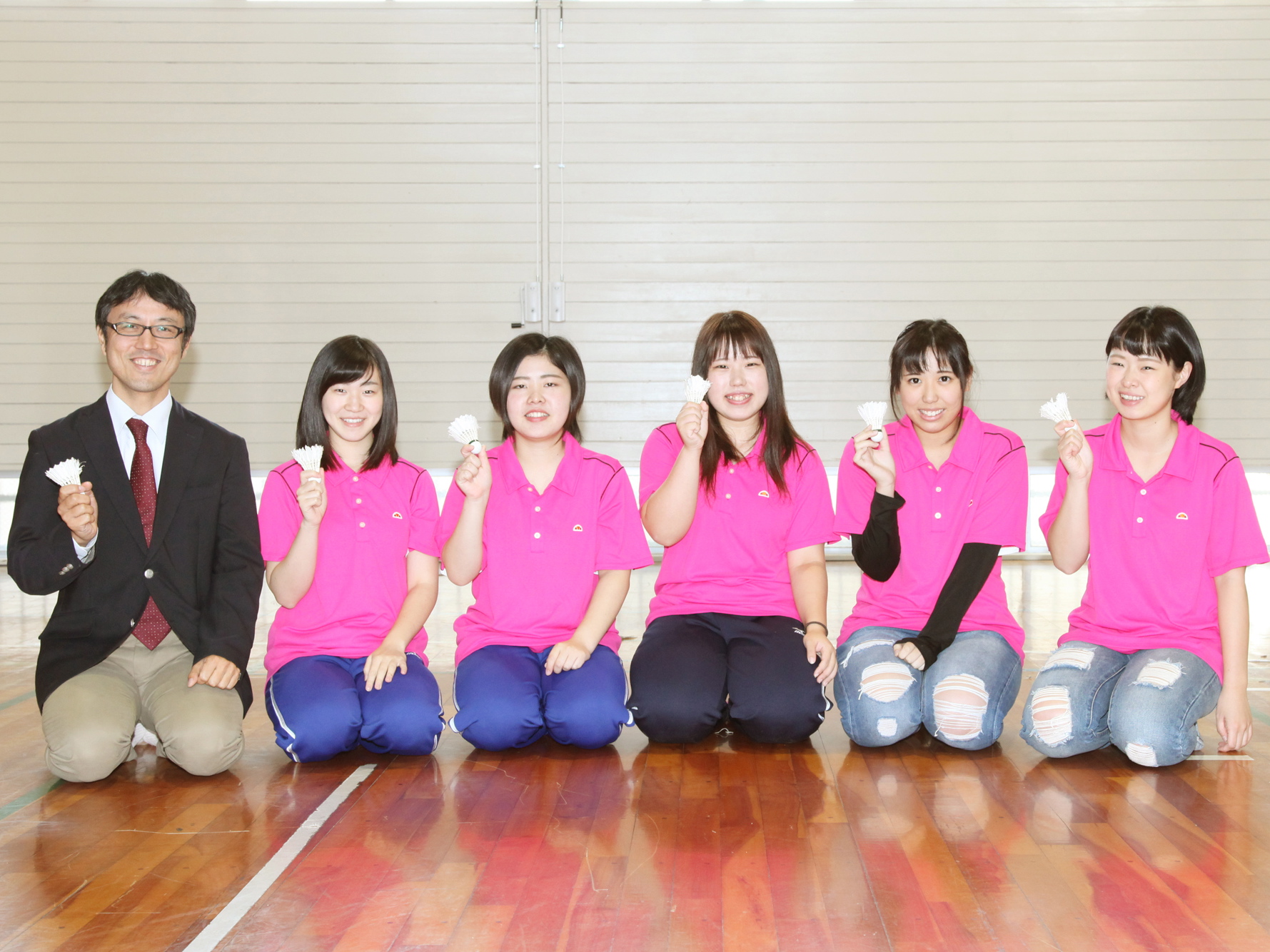 精華女子短期大学の部活