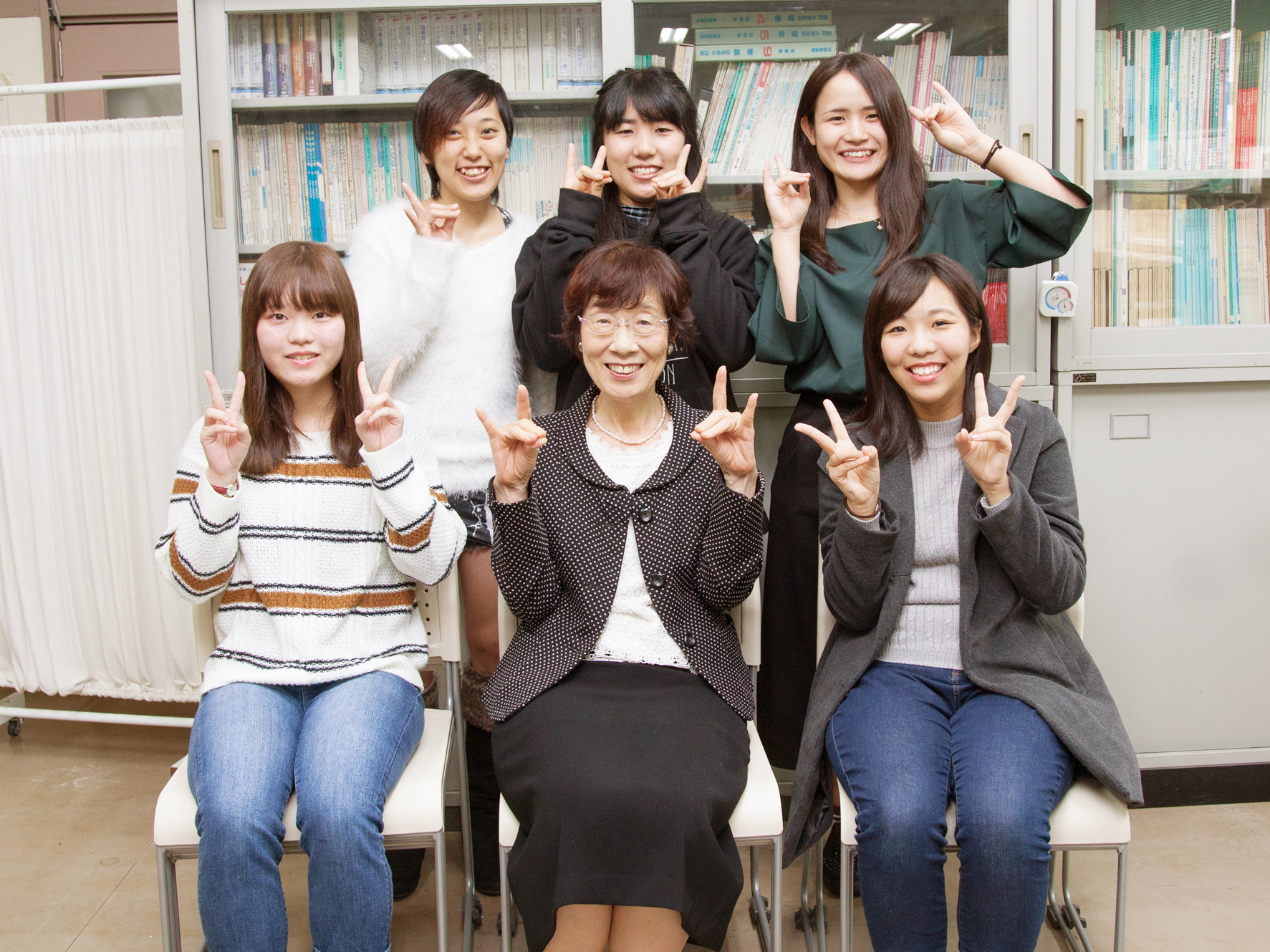 精華女子短期大学の部活