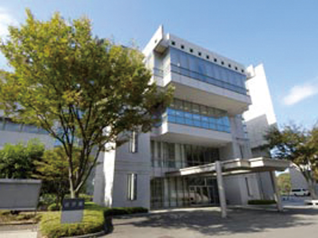 法学部棟