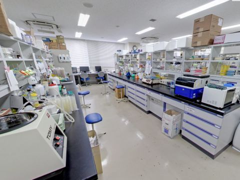 2階　生体応答学研究室