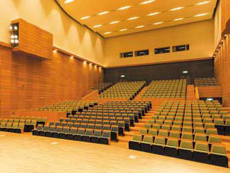穴吹学園ホール