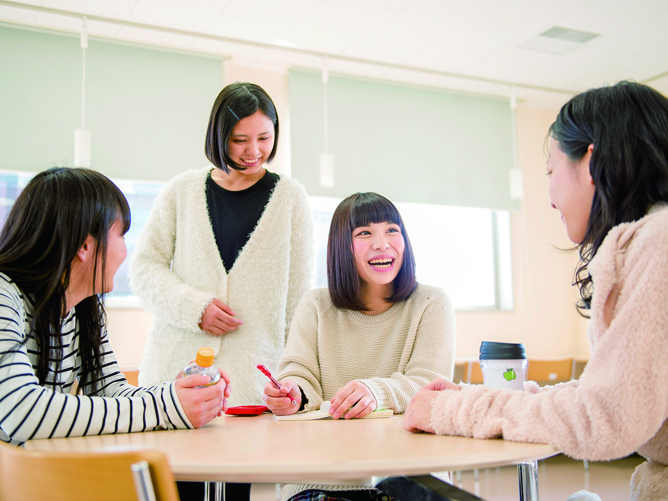 学生ラウンジ