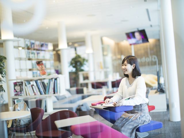 同志社女子大学の図書館