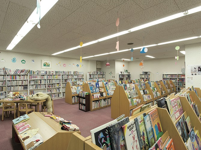 北海道武蔵女子大学の図書館