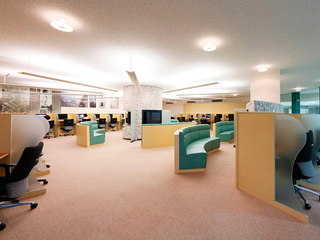愛知学院大学の図書館