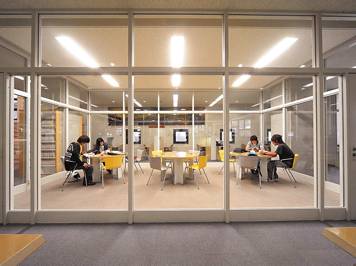 沖縄国際大学のcampusgallery