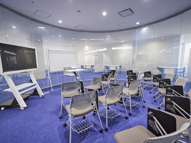 白鴎大学の図書館