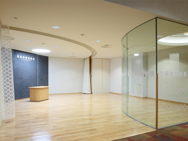 聖徳大学の図書館