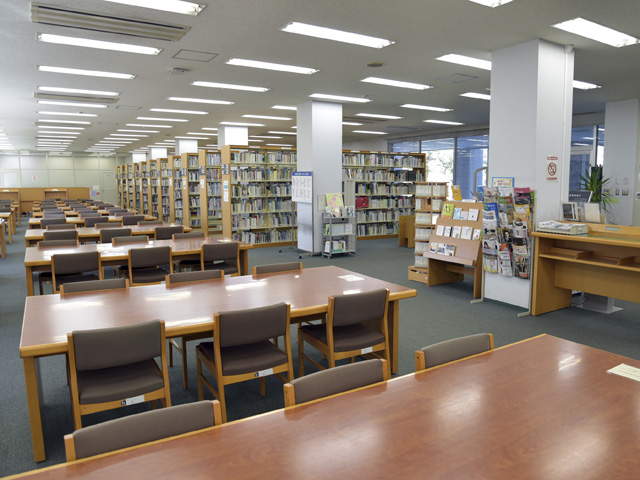 つくば国際大学の図書館