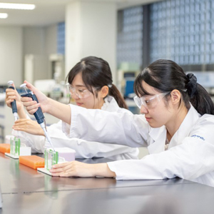 鈴鹿医療科学大学のcampusgallery