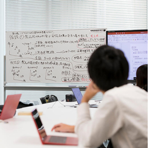 経済学部