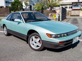 【シルビアS13】学生がレストアして蘇った名車、シルビアS13。