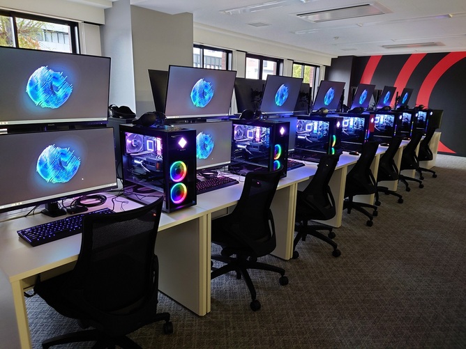 姫路情報ＩＴクリエイター専門学校のcampusgallery