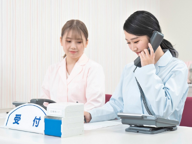 職業イメージが膨らむ医療事務実習室