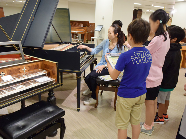 第16回夏休み特別企画　子ども見学会2023
気になる！ピアノの中を見てみよう
鍵盤楽器リアル図鑑2