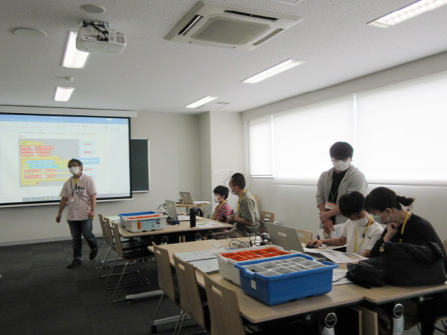 夏休み自由研究教室～ロボットプログラミング・小学生編～1