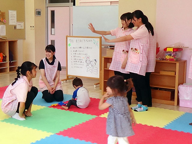 おだぴよ子育て支援センター「もうすぐ七夕」保育ミニレクチャー1