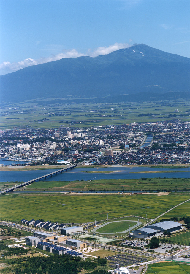 東北公益文科大学　ジュニアドクター鳥海塾3